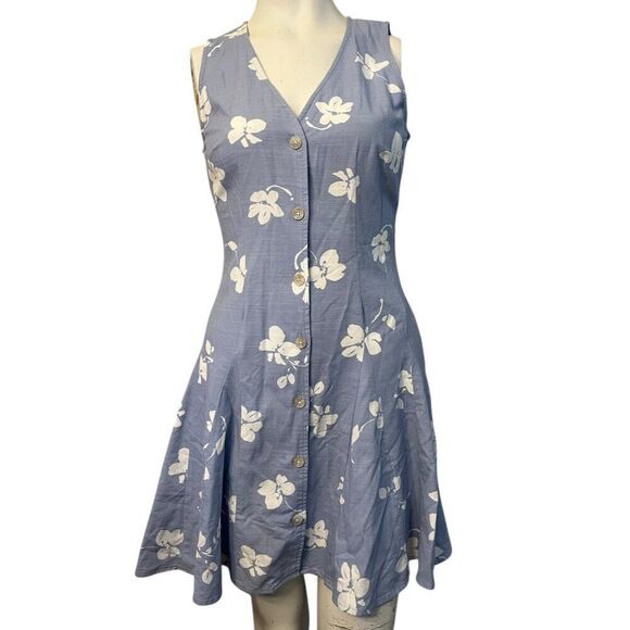 Ladies XS Light Blue White Floral Button Front Dress Sleeveless Pockets NWT - Picture 1 of 5
